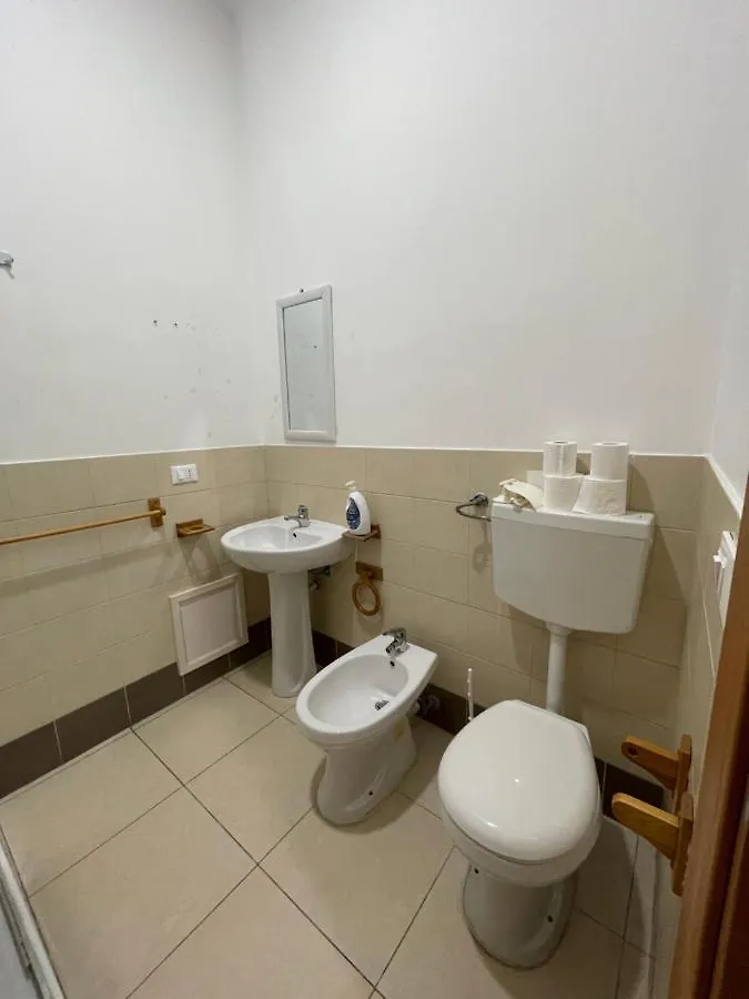Maya Palace Real Rooms Palermo Centre Close To Cathedral 0*,  Италия