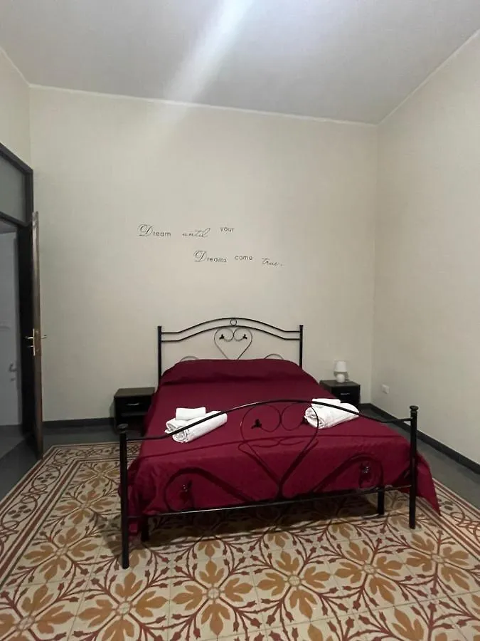 Maya Palace Real Rooms Palermo Centre Close To Cathedral Italia